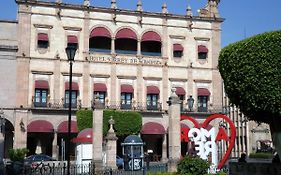 מלון מורליה Virrey De Mendoza Exterior photo