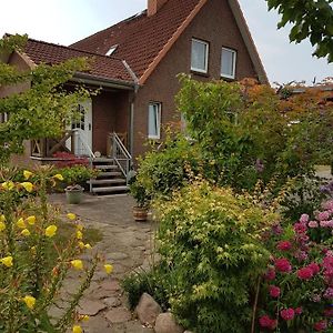 Gadebusch Ostseenahe Homestay Exterior photo