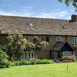 North Nibley Forthay Bed And Breakfast Exterior photo