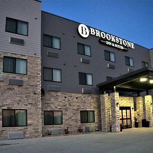 פורט דודג' Brookstone Inn & Suites Exterior photo