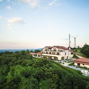 מלון Glavan Zaara Estate Exterior photo