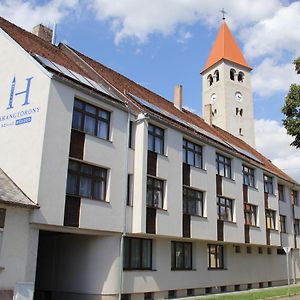 מלון Kőszeg Harangtorony Szallo Exterior photo