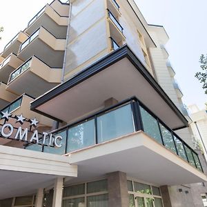 צ'סנטיקו Hotel Diplomatic Exterior photo