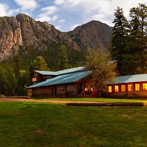 Chama Corkins Lodge Exterior photo