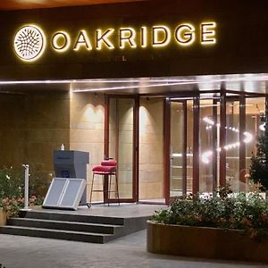 Mzaar Kfardebian Oakridge Hotel & Spa Exterior photo