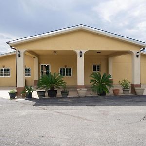 מיאמי Woodridge Inn And Suites Exterior photo