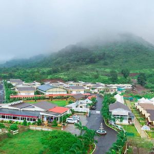 Rainforest Resort And Spa, איגטפורי Exterior photo