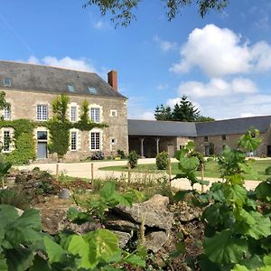 אורוואולט Chateau De La Garnison Exterior photo