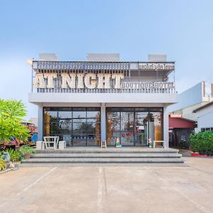 מלון הואה הין Oyo 650 At Night Pranburi Exterior photo