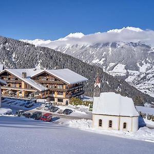 רצ'ינס Sporthotel Kalcherhof Exterior photo