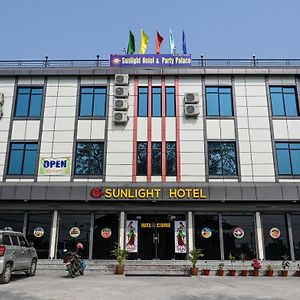 Kerwani New Sunlight Hotel Exterior photo