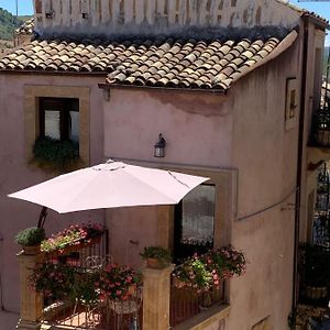 Licodia Eubea B&B Mugnos Charme Living Exterior photo