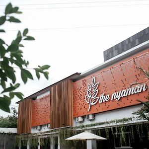 מלון The Nyaman Solo Exterior photo