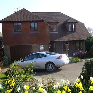 Pett Woodpeckers Cottage B&B Exterior photo