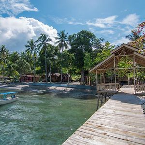 Pulau Unauna Pristine Paradise Dive Resort Una Una Exterior photo