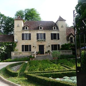 לינה וארוחת בוקר Rouffilhac Le Manoir Des Tuileries Exterior photo