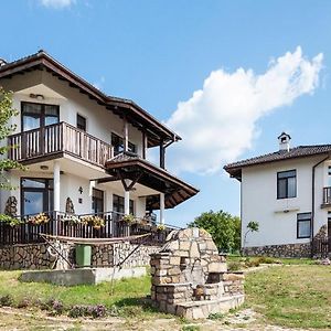 Kalaydzhii Balkana Village Exterior photo