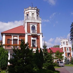 ראדומסק Hotel Zameczek Exterior photo