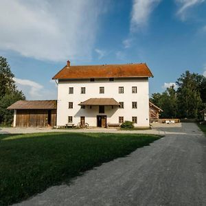 הוילה אגנפלדן Veranstaltungszentrum Pruehmuehle Mit Schlafplaetzen Exterior photo