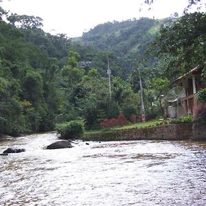 Guajuru Sitio Canto Das Aguas Exterior photo