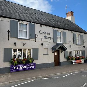 אסק The Crosskeys Inn Exterior photo