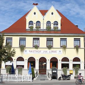 מלון Stetten am Kalten Markt Gasthof Zur Linde Exterior photo