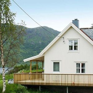 Bostad Viking Lodge Lofoten Exterior photo