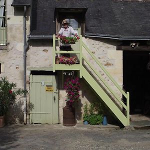 לינה וארוחת בוקר Cheillé Chambre D'Hotes Le Vaujoint Exterior photo