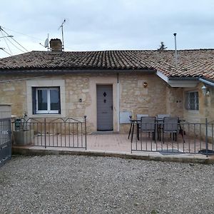 הוילה Sainte-Colombe  Gite Les Deux Meules Exterior photo