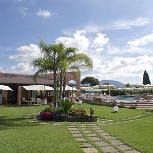 טרצ'ינה Hotel Ristorante Al Canto Delle Sirene Exterior photo