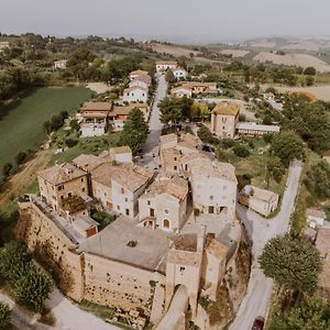 הוילה Borgo Loretello Exterior photo