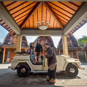 מגלאנג Khanaya Hotel Borobudur Exterior photo