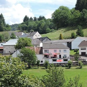 מלון Übereisenbach Sabine'S Gaestehaus Exterior photo