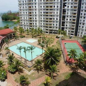 Kampong Baharu  Bayview Villa Condominium Apartment A Exterior photo