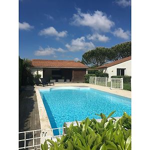 Brives-sur-Charente Modern Villa With Private Pool Exterior photo