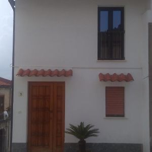 דירות Galatro Terme House Exterior photo
