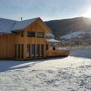 הוילה סנט לורנזן אוב מוראו Spectacular Chalet Near Ski Area In Sankt Georgen Ob Murau Exterior photo