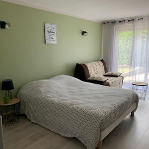 דירות Aiffres Chambre Aux Portes Du Marais Poitevin Exterior photo