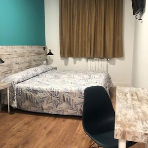 סנטו דומינגו דה לה קלסאדה Roomconcept Hostel Exterior photo