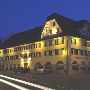 מלון Triengen Gasthaus Zum Rossli Exterior photo