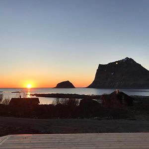 Offersoya Cabin Panorama Lofoten With Jacuzzi Magic View Exterior photo