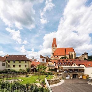 וויסנקירשן אין דר וואכאו Hotel-Restaurant Kirchenwirt Exterior photo