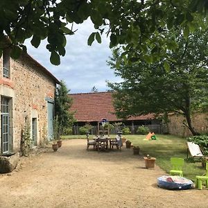 הוילה Saint-Martin-Terressus Les Ecuries Du Chateau Des Rieux Exterior photo