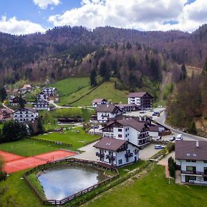 מויצ'ו דה סוס Resort Cheile Gradistei Moieciu Exterior photo