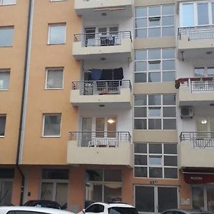 דירות פוצ'ה Apartman Family Exterior photo