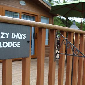 Glendevon Lazy Days Lodge Exterior photo