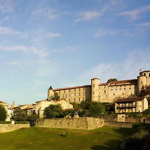 אפרטהוטל סן ליזיה Terres De France - Domaine Du Palais Exterior photo