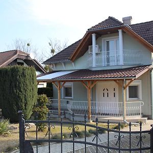 זלקרוס Villa Premecz Exterior photo