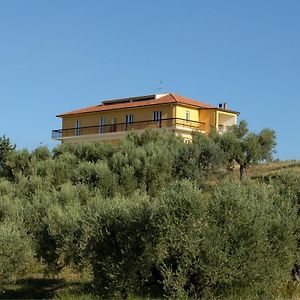 Residence Borgo אופידה Exterior photo