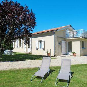 Bégadan Holiday Home L'Estuaire - Aqb110 By Interhome Exterior photo